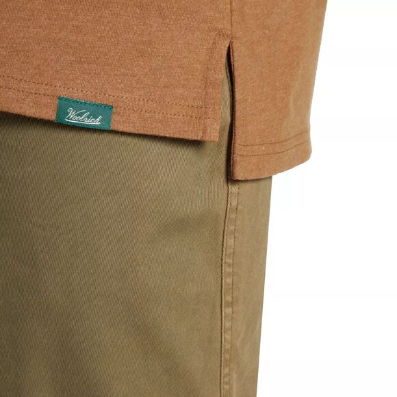 Woolrich Mens Tshirt XL Brown Long Sleeve Chest Pocket Relaxed Fit Logo NWT - Picture 6 of 7